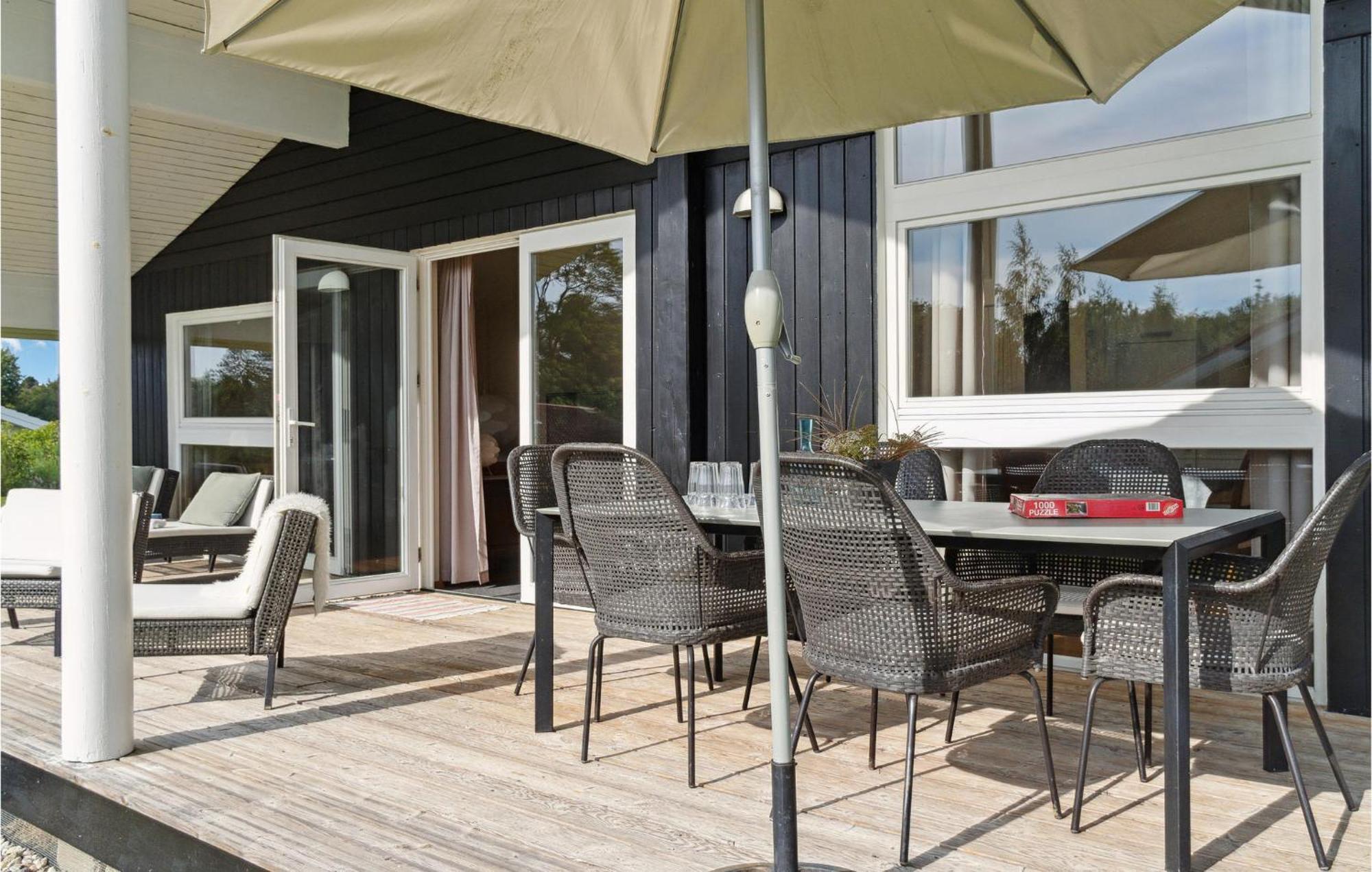 Amazing Home In Askeby With Sauna エクステリア 写真