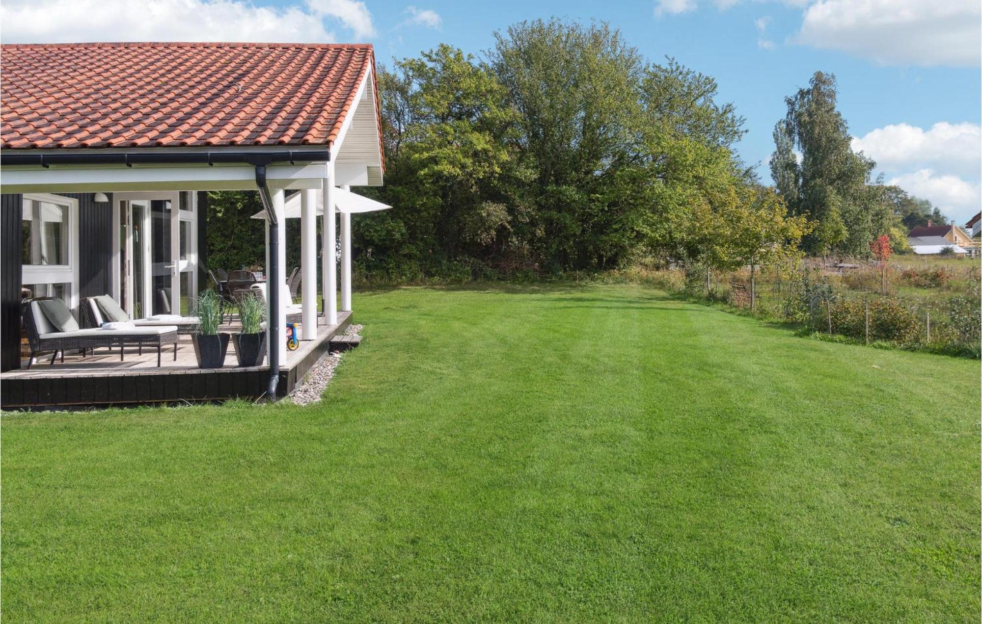 Amazing Home In Askeby With Sauna エクステリア 写真